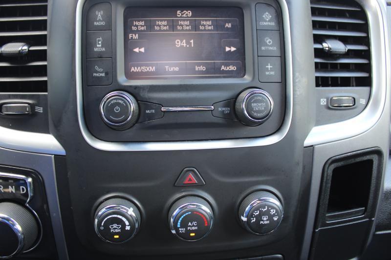 RAM 1500 Classic Warlock 4x2 Crew Cab 5'7" Box 2024