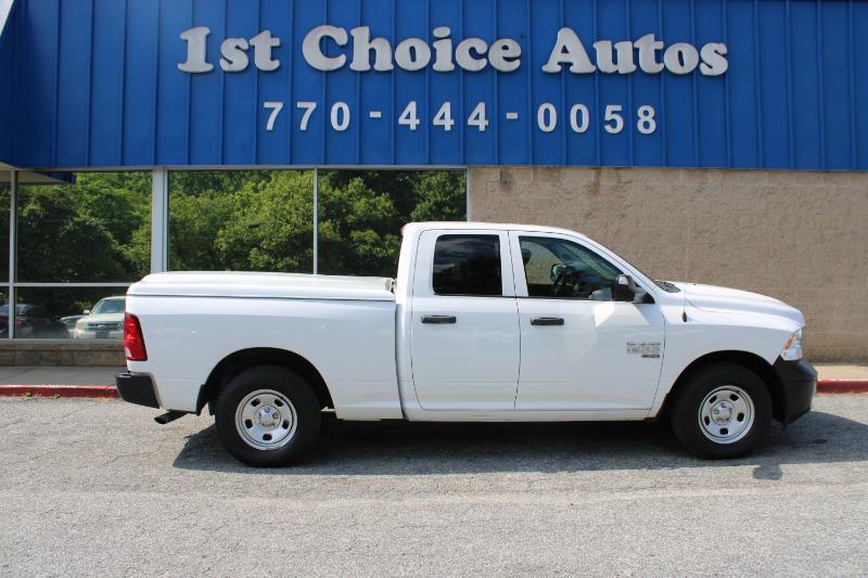 RAM 1500 Classic Tradesman 4x2 Quad Cab 6'4" Box 2022