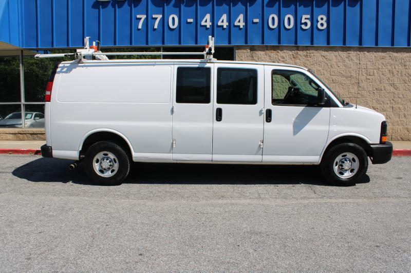 Chevrolet Express Cargo Van RWD 2500 155" 2016