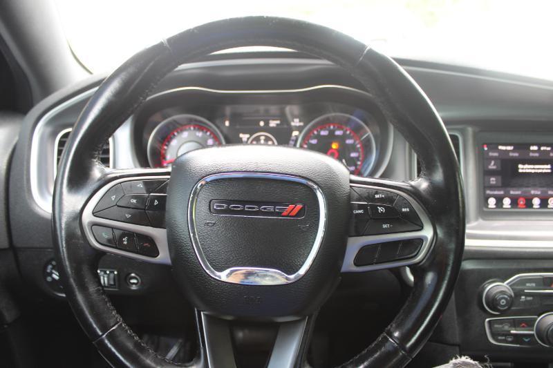 Dodge Charger SXT RWD 2020