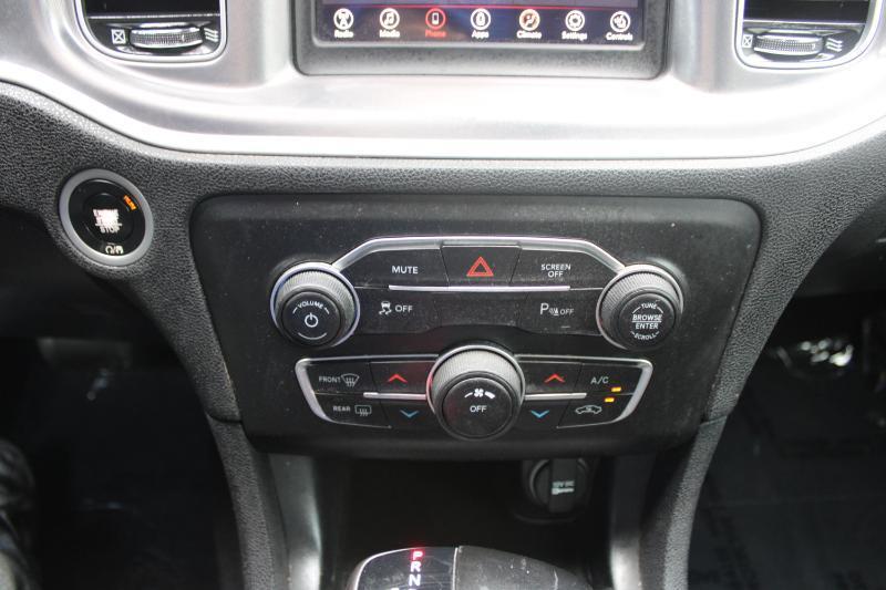 Dodge Charger SXT RWD 2020