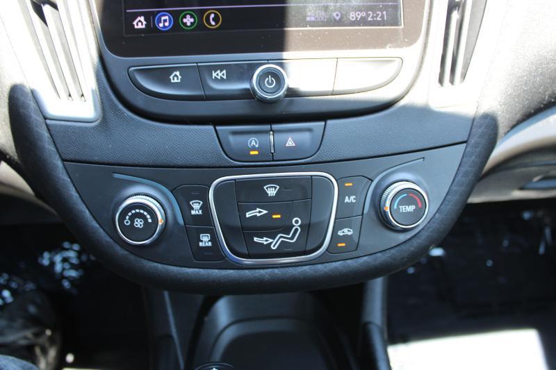 Chevrolet Malibu 4dr Sdn LS w/1FL 2020
