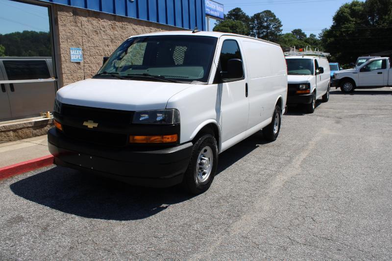 Chevrolet Express Cargo Van RWD 2500 135" 2020
