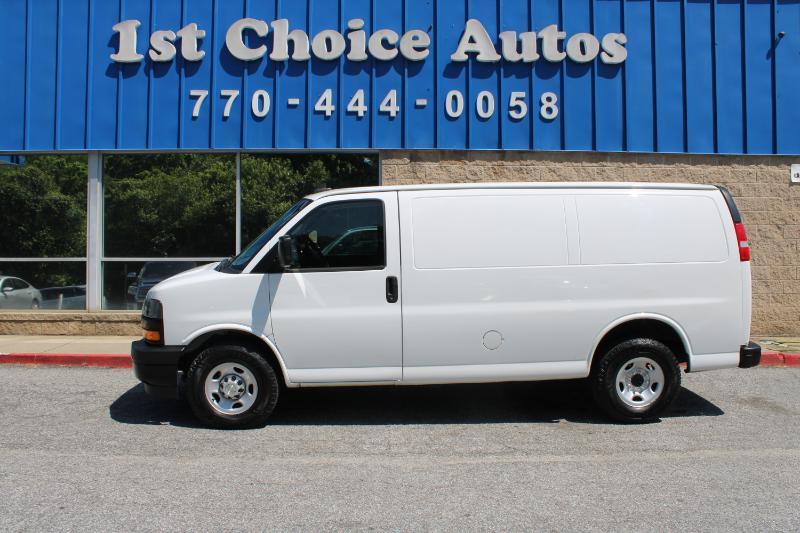 Chevrolet Express Cargo Van RWD 2500 135" 2020