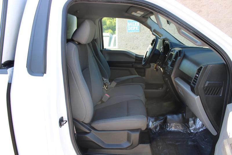 Ford F-150 XLT 2WD Reg Cab 8' Box 2018