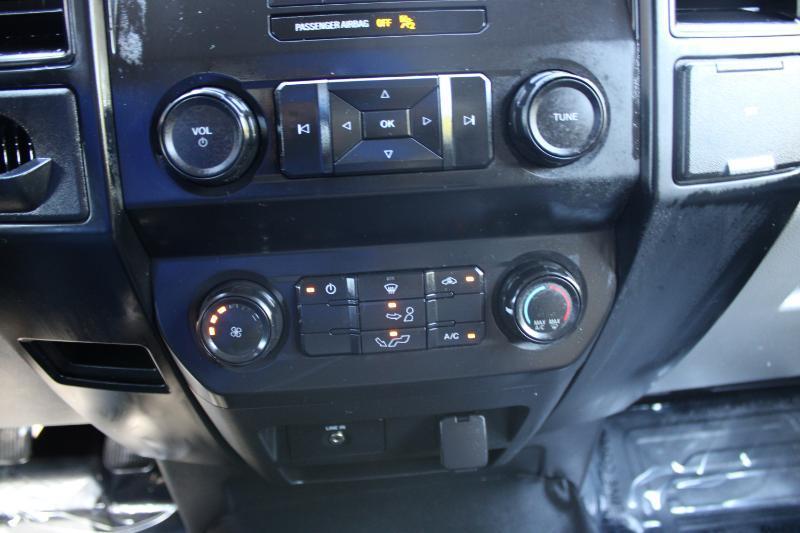 Ford F-150 XLT 2WD Reg Cab 8' Box 2018
