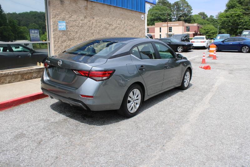 Nissan Sentra S CVT 2024