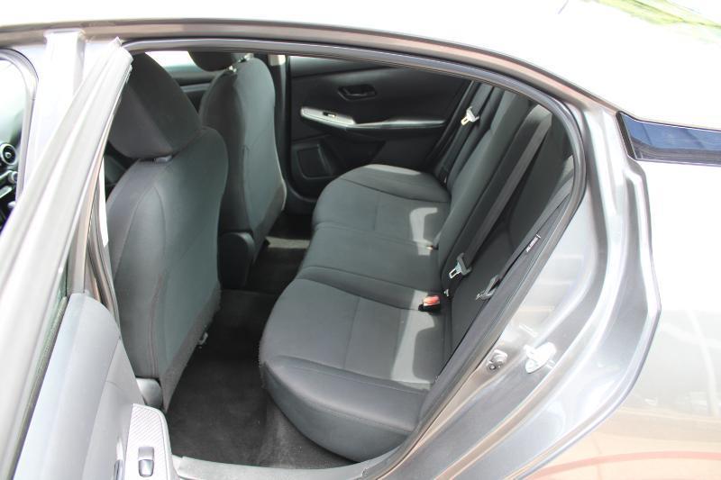 Nissan Sentra S CVT 2024