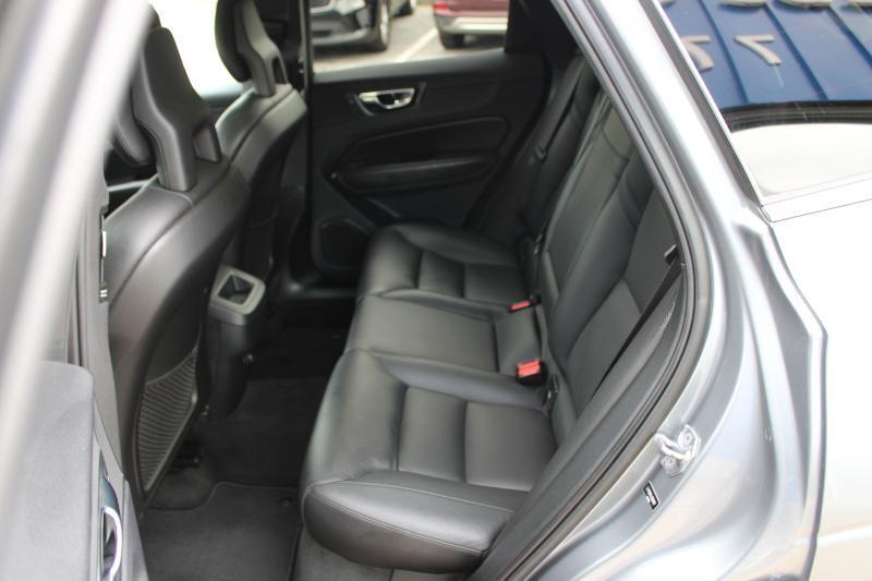 Volvo XC60 T5 AWD Momentum 2018