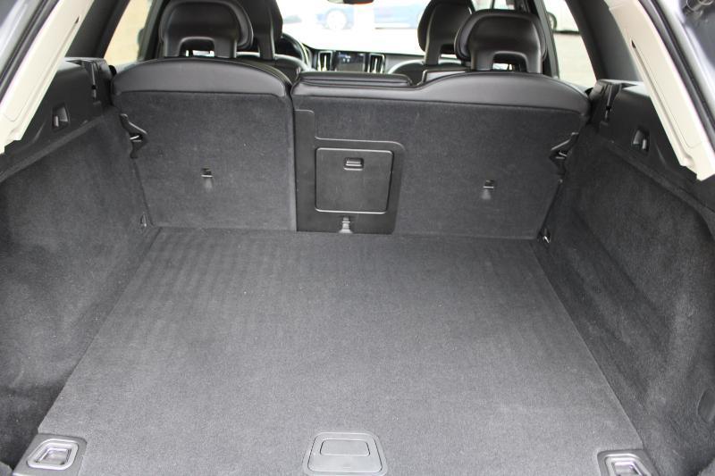 Volvo XC60 T5 AWD Momentum 2018