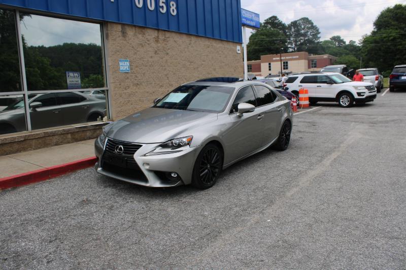 Lexus IS 200t 4dr Sdn 2016