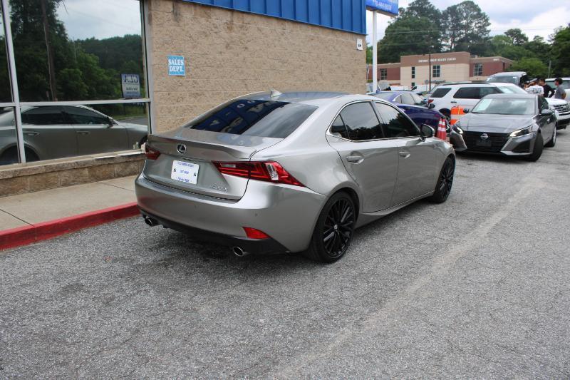 Lexus IS 200t 4dr Sdn 2016