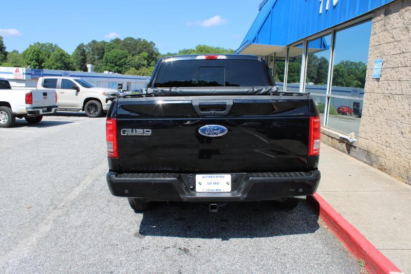 Ford F-150 XLT 2WD SuperCrew 5.5' Box 2017