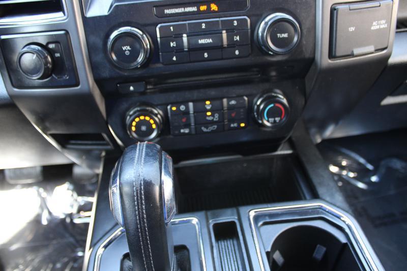 Ford F-150 XLT 2WD SuperCrew 5.5' Box 2017