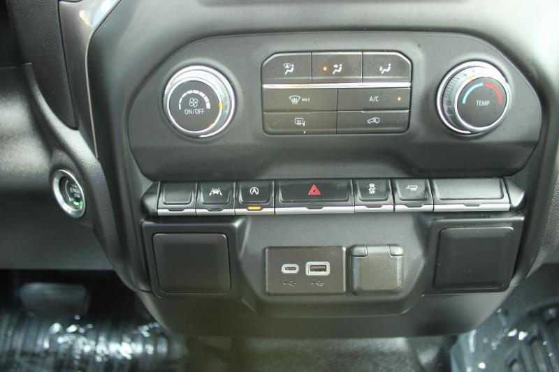 Chevrolet Silverado 1500 2WD Reg Cab 126" Work Truck 2023