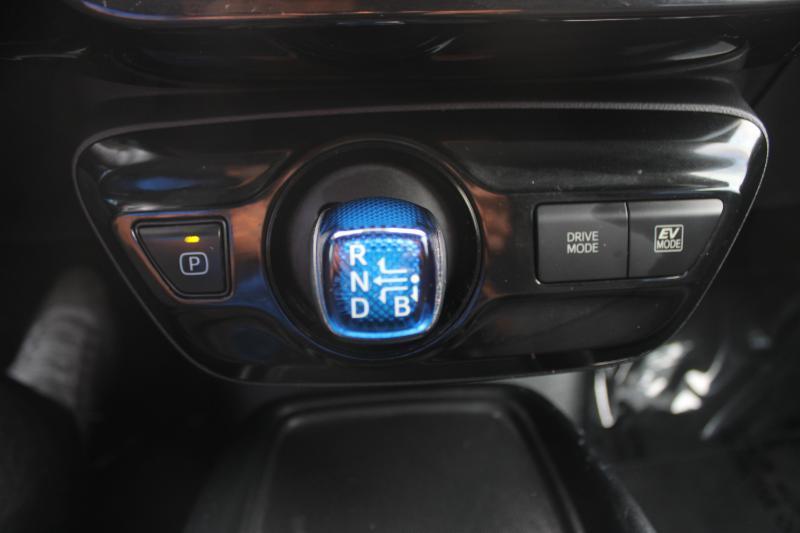 Toyota Prius LE (Natl) 2022