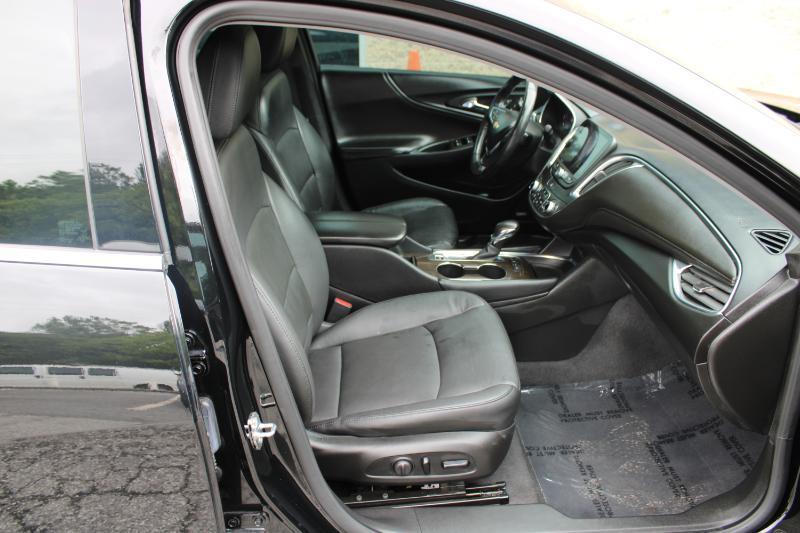 Chevrolet Malibu 4dr Sdn Premier 2021