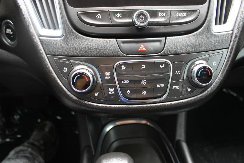 Chevrolet Malibu 4dr Sdn Premier 2021