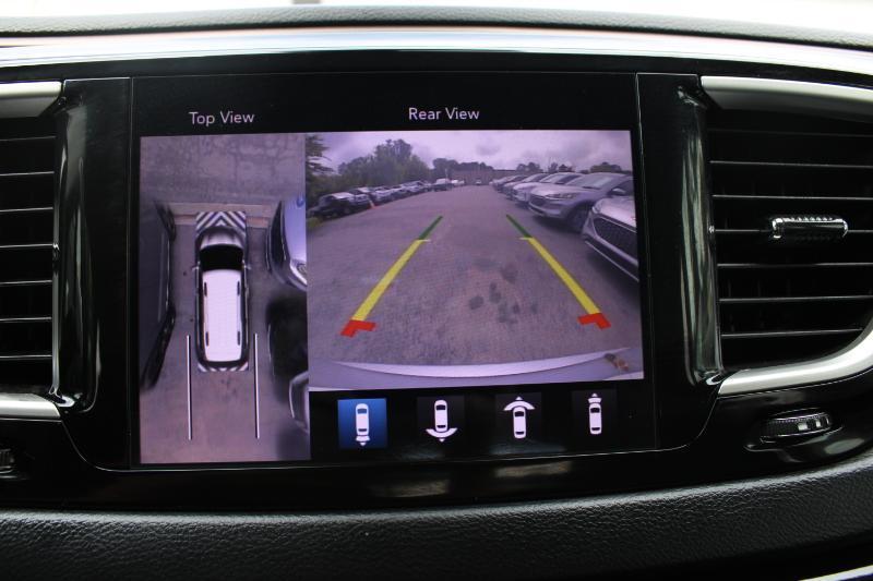 Chrysler Pacifica Touring L FWD 2019