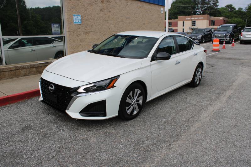 Nissan Altima 2.5 S Sedan 2024