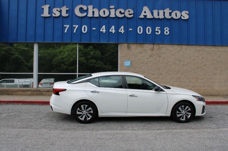 Nissan Altima 2.5 S Sedan 2024