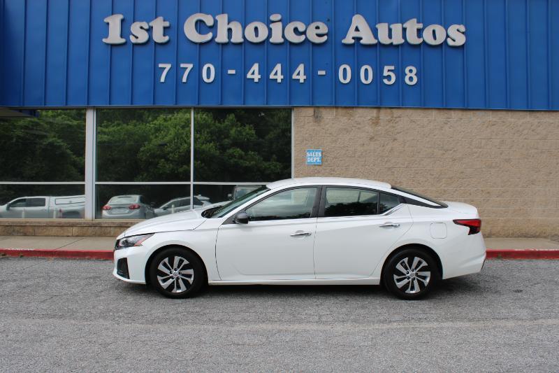 Nissan Altima 2.5 S Sedan 2024