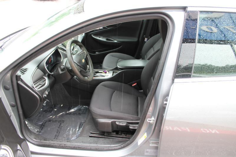 Chevrolet Malibu 4dr Sdn LS w/1FL 2023