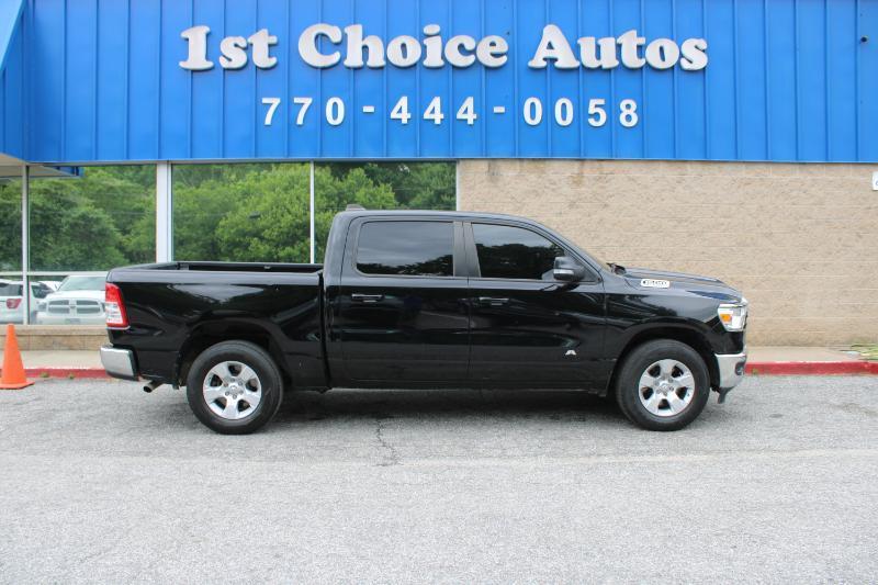 RAM 1500 Big Horn 4x2 Crew Cab 5'7" Box 2022