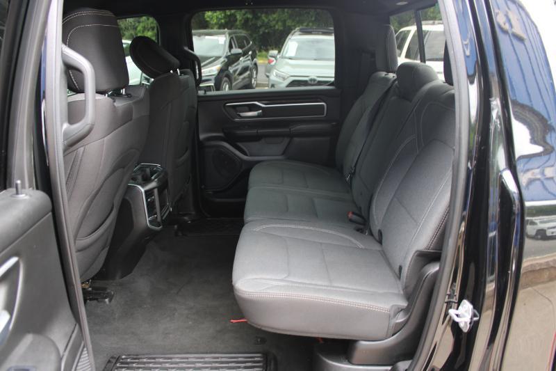 RAM 1500 Big Horn 4x2 Crew Cab 5'7" Box 2022