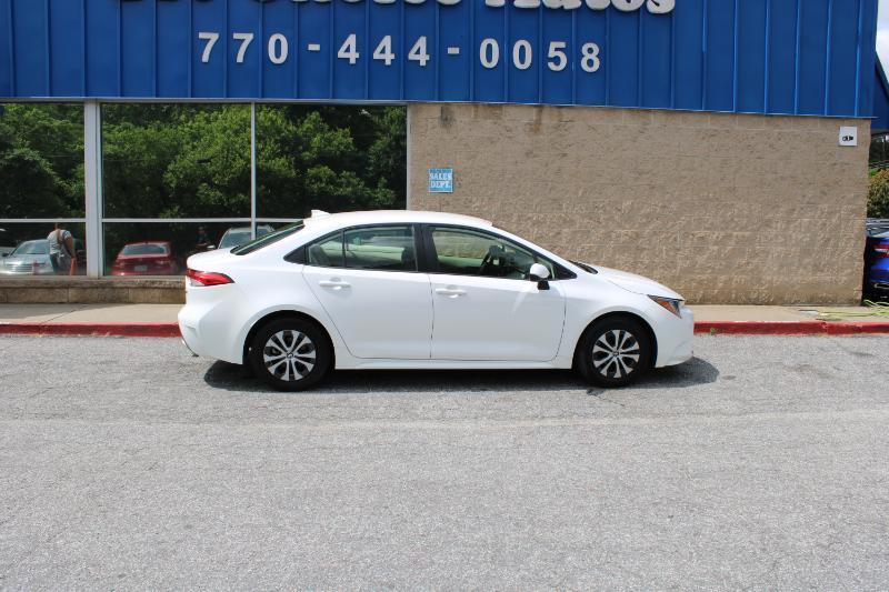 Toyota Corolla Hybrid LE CVT (Natl) 2022