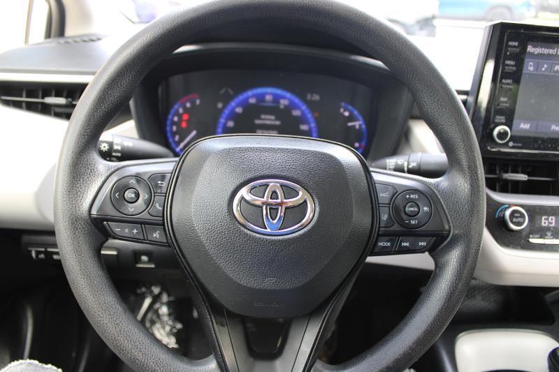 Toyota Corolla Hybrid LE CVT (Natl) 2022