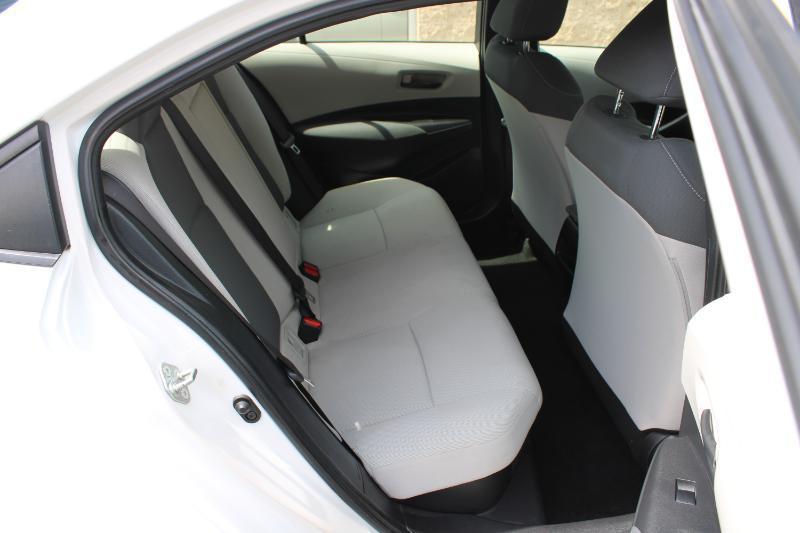 Toyota Corolla Hybrid LE CVT (Natl) 2022
