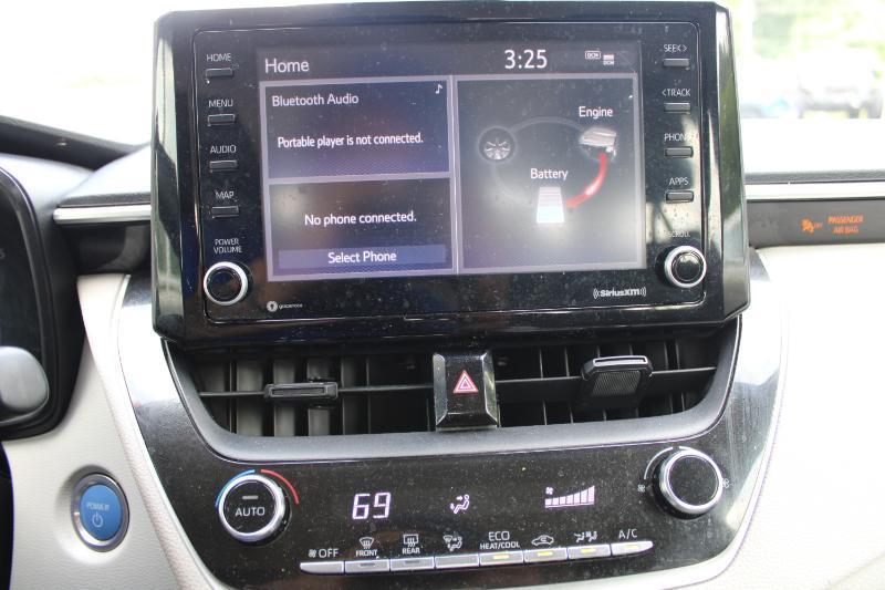 Toyota Corolla Hybrid LE CVT (Natl) 2022