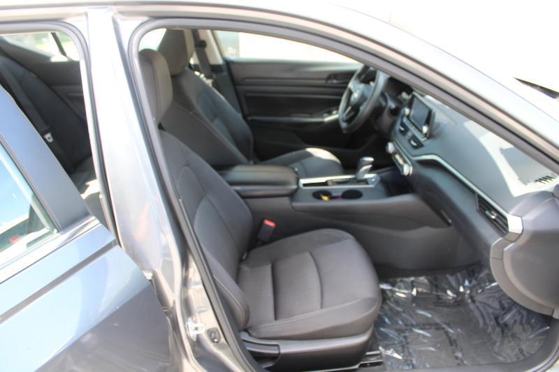 Nissan Altima 2.5 S Sedan 2023