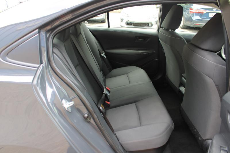 Toyota Corolla Hybrid LE FWD (Natl) 2023