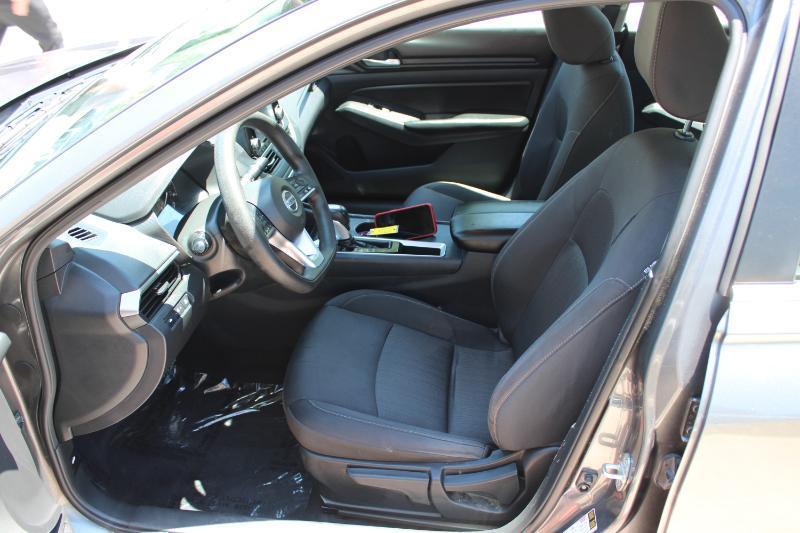 Nissan Altima 2.5 S Sedan 2022
