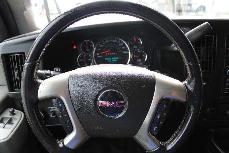GMC Savana Passenger RWD 2500 135" LS 2019