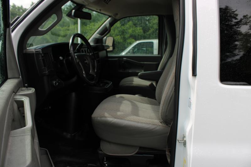 GMC Savana Passenger RWD 2500 135" LS 2019