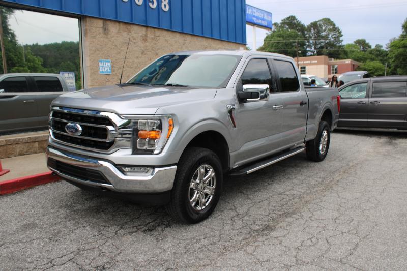 Ford F-150 XLT 4WD SuperCrew 5.5' Box 2022