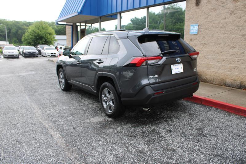 Toyota RAV4 Hybrid XLE AWD (Natl) 2023