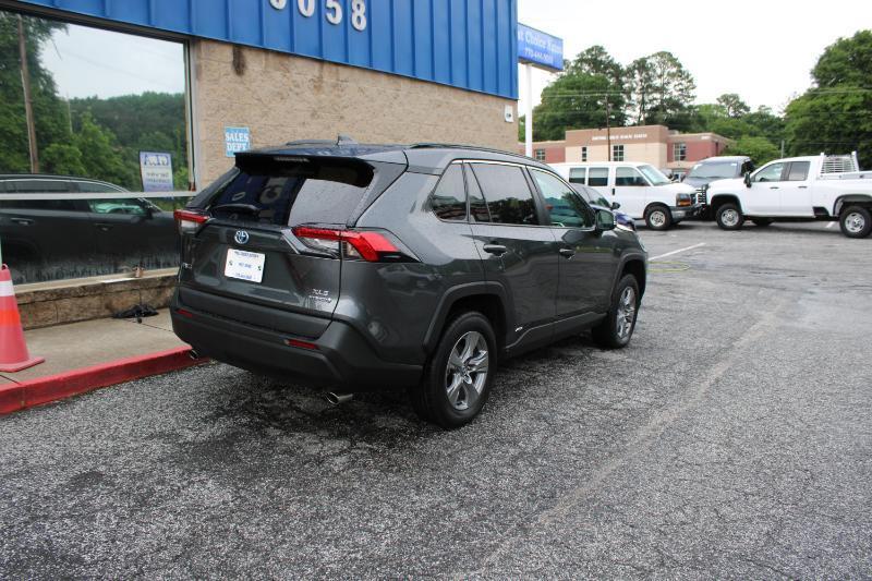 Toyota RAV4 Hybrid XLE AWD (Natl) 2023