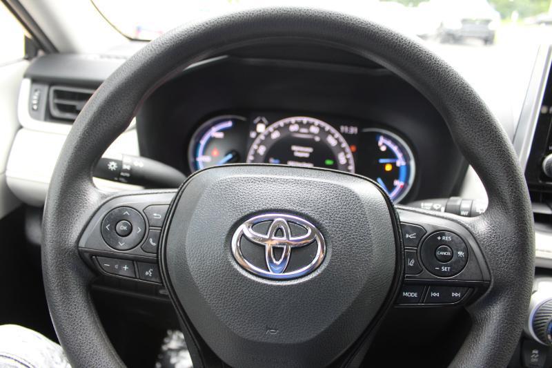 Toyota RAV4 Hybrid XLE AWD (Natl) 2023