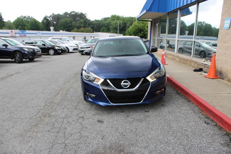 Nissan Maxima SV 3.5L 2018