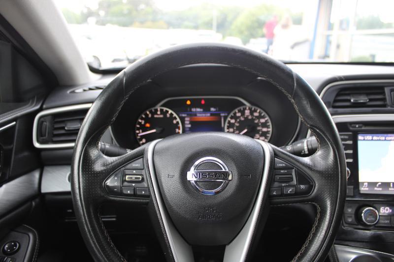 Nissan Maxima SV 3.5L 2018