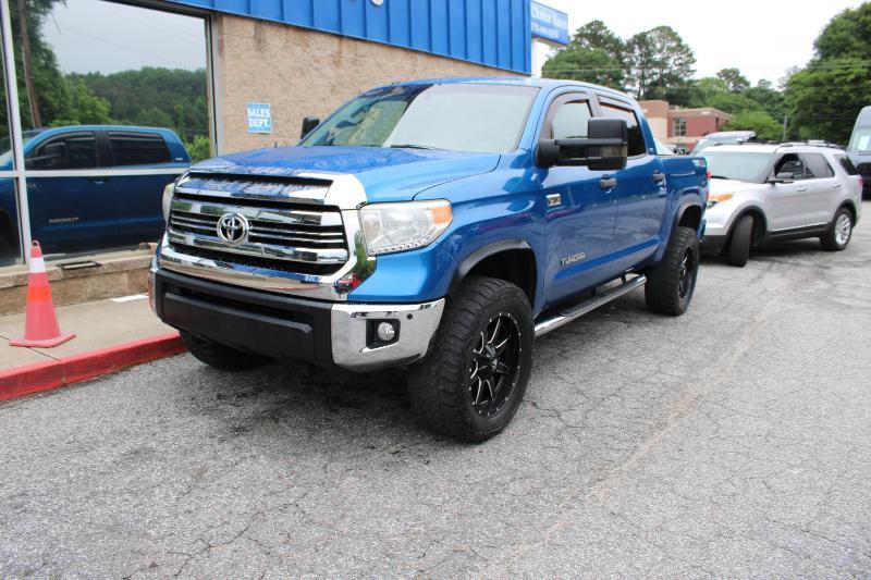 Toyota Tundra 4WD SR5 CrewMax 5.5' Bed 5.7L (Natl) 2017