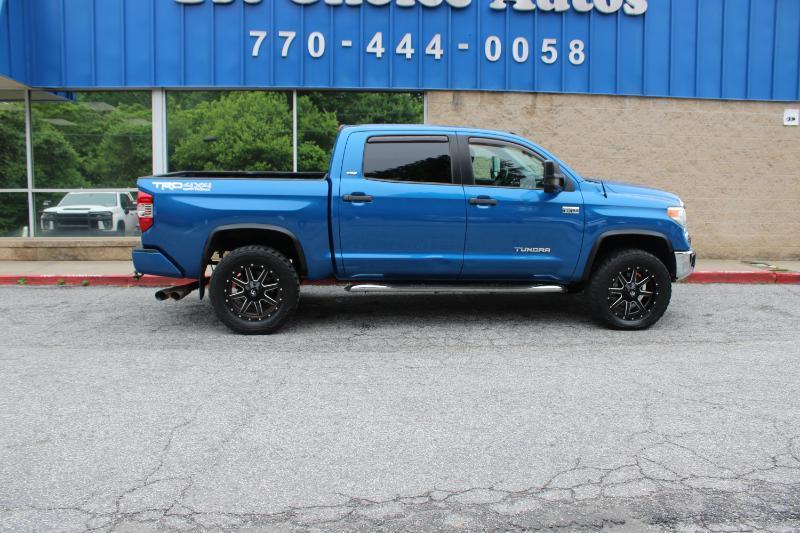Toyota Tundra 4WD SR5 CrewMax 5.5' Bed 5.7L (Natl) 2017