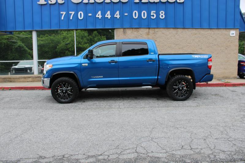 Toyota Tundra 4WD SR5 CrewMax 5.5' Bed 5.7L (Natl) 2017