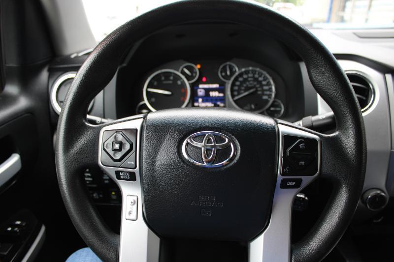 Toyota Tundra 4WD SR5 CrewMax 5.5' Bed 5.7L (Natl) 2017