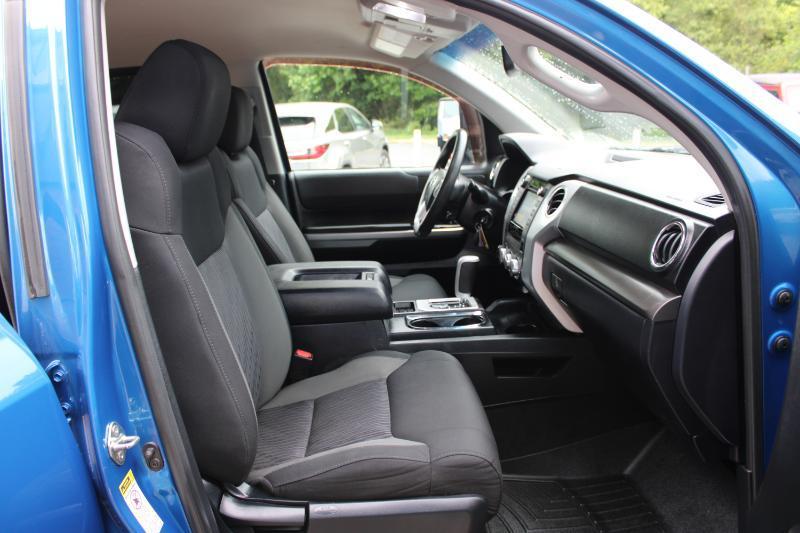 Toyota Tundra 4WD SR5 CrewMax 5.5' Bed 5.7L (Natl) 2017