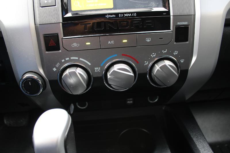 Toyota Tundra 4WD SR5 CrewMax 5.5' Bed 5.7L (Natl) 2017
